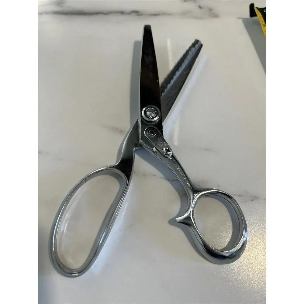 Scissors‎ Royal Supreme 8